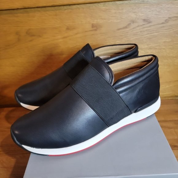 vionic slippers wide width